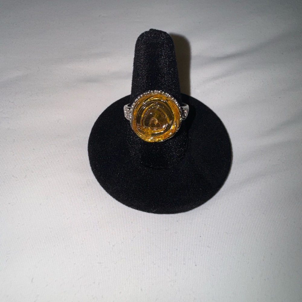 Beautiful Rose Amber Crystal 💍💜💛